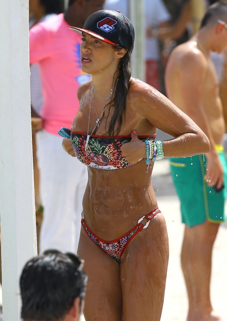 Jennifer Nicole Lee - Wearing a Bikini on a Photoshoot in Miami