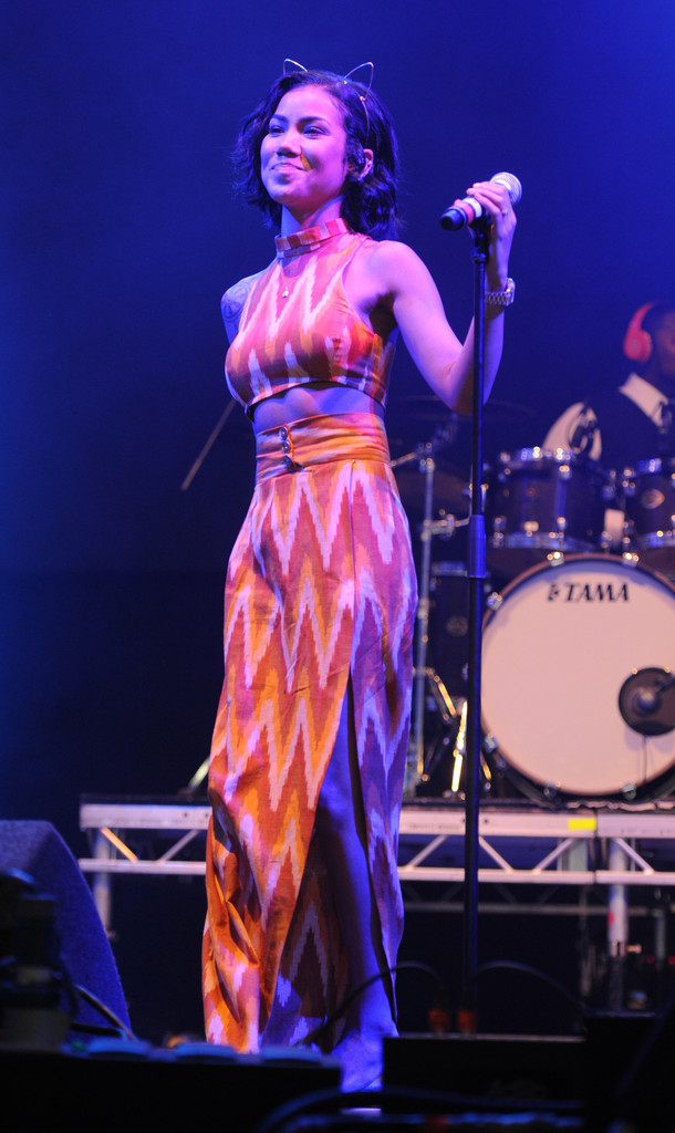 Jhene Aiko Performs Live at V Festival at Hylands Park