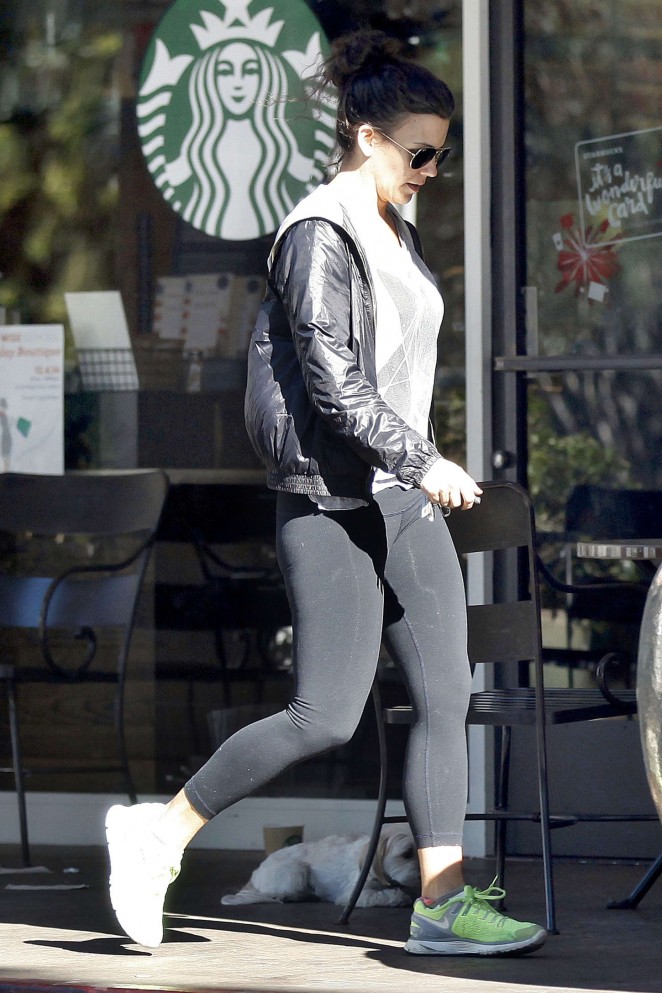 Kate Beckinsale in Leggings at Starbucks in Beverly Hills