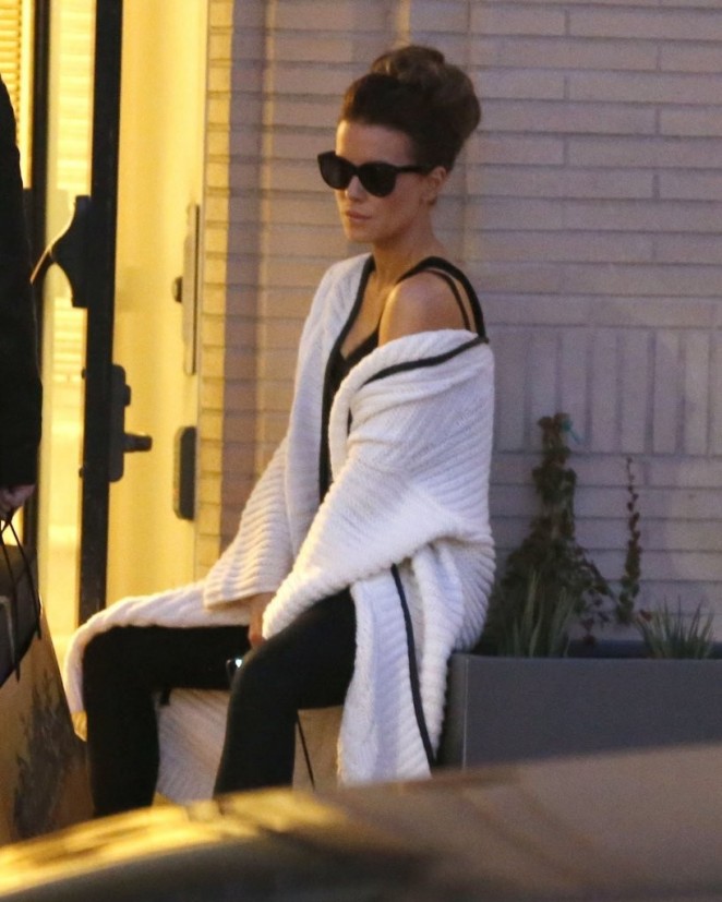 Kate Beckinsale - Shopping at Barneys New York in LA