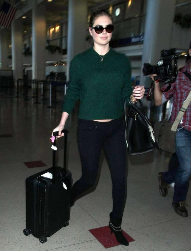 Kate Upton in Jeans Arrives at LAX Airport in LA