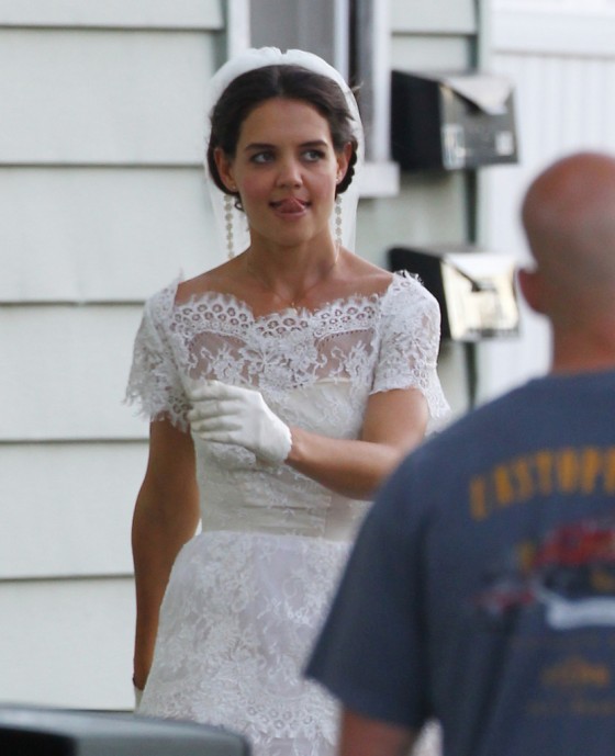 Katie Holmes Photos: in a Wedding Dress filming Miss Meadows -03 – GotCeleb