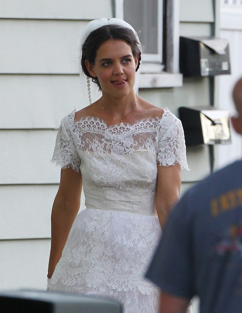 Katie Holmes Photos: in a Wedding Dress filming Miss Meadows -07 | GotCeleb