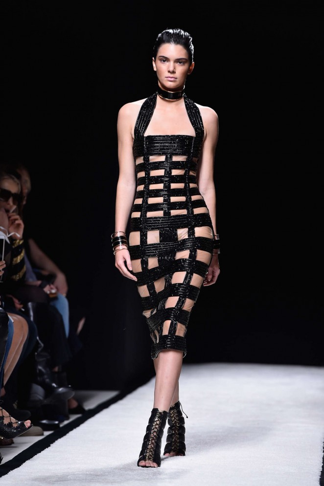 Kendall Jenner - Balmain Catwalk Show SS 2015 Paris Fashion Week