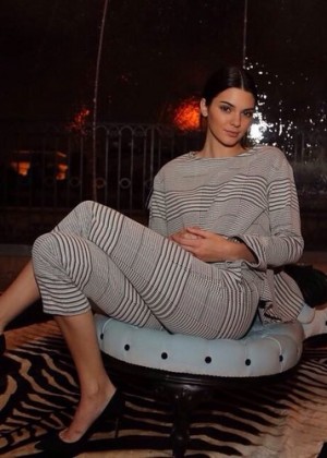 Kendall Jenner - Buro 24/7 Fashion Forward Initiative Cocktail Party in Paris