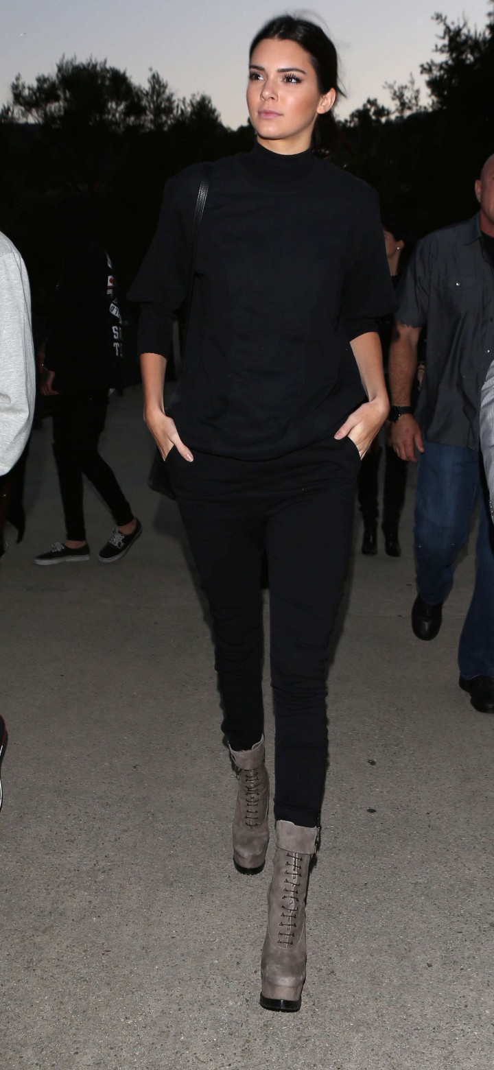 Kendall Jenner All in Black Going to a Concert at the Rose Bowl in Pasadena