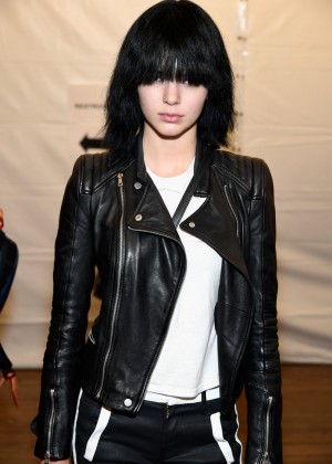 Kendall Jenner - Marc Jacobs Fashion Show in NYC