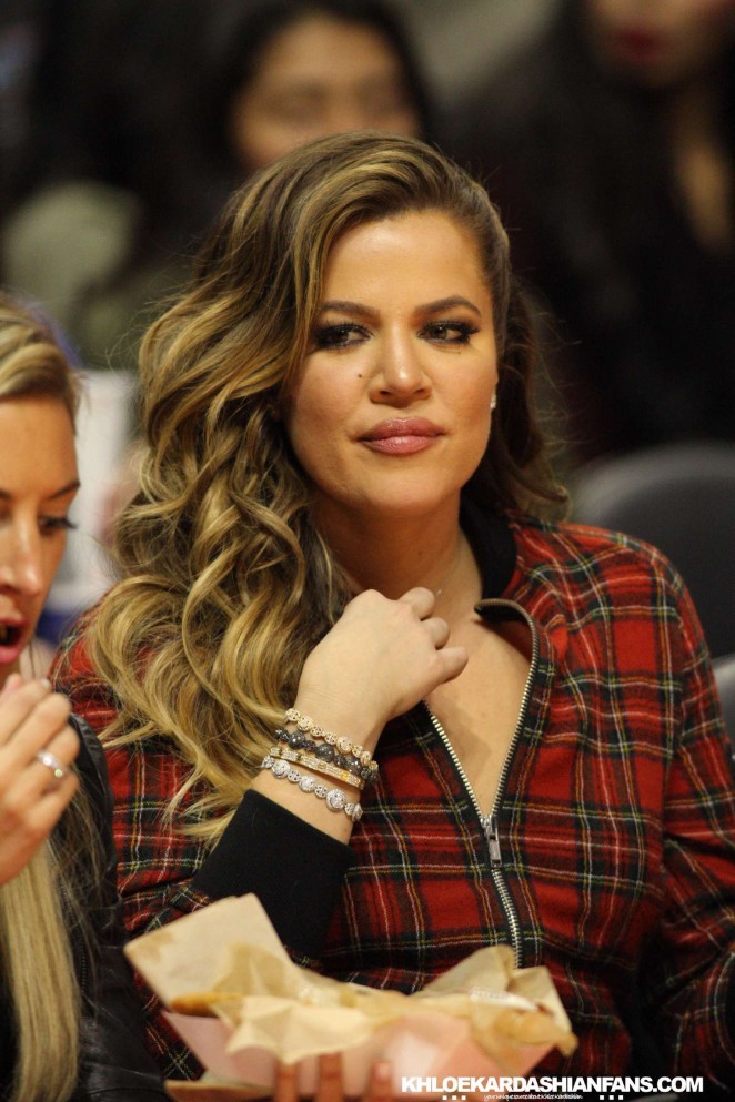 Khloe Kardashian - Detroit Pistons Vs Los Angeles Clippers Game In Los Angeles