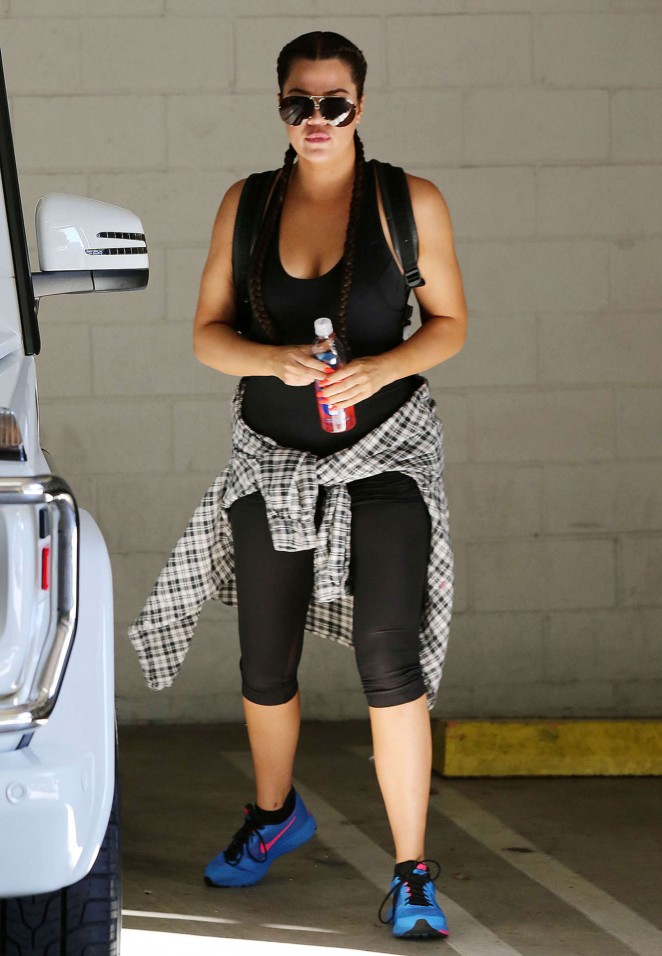 Khloe Kardashian in Leggings Hits the gym in Beverly Hills