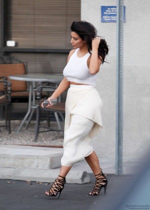 Kim Kardashian in White Skirt Leaving Bunim/Murray Production Studio in Van Nuys