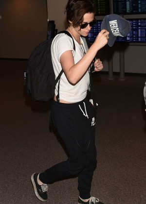 Kristen Stewart at Airport in Tokyo