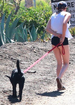 Kristen Stewart in Short Shorts out in Malibu