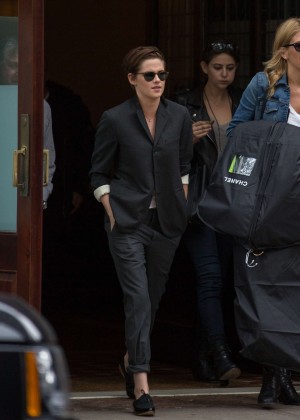 Kristen Stewart - Leaving her hotel in NYC