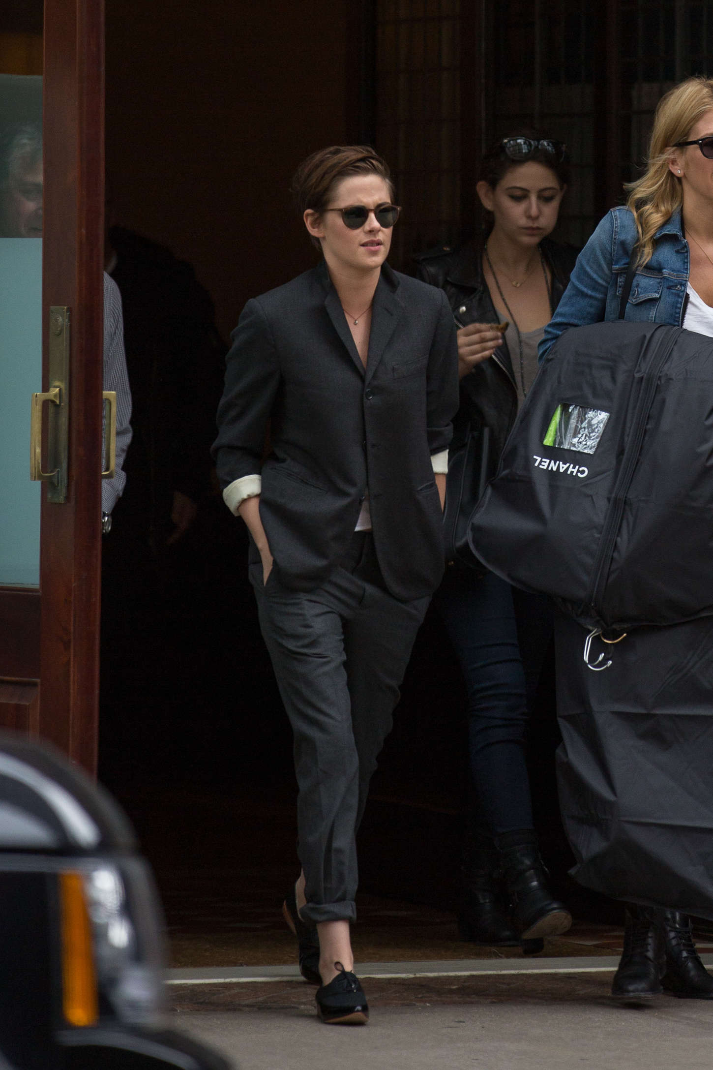Kristen Stewart – Leaving her hotel in NYC | GotCeleb