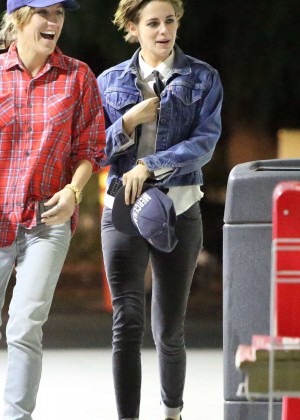 Kristen Stewart in Tight Jeans - Out in LA