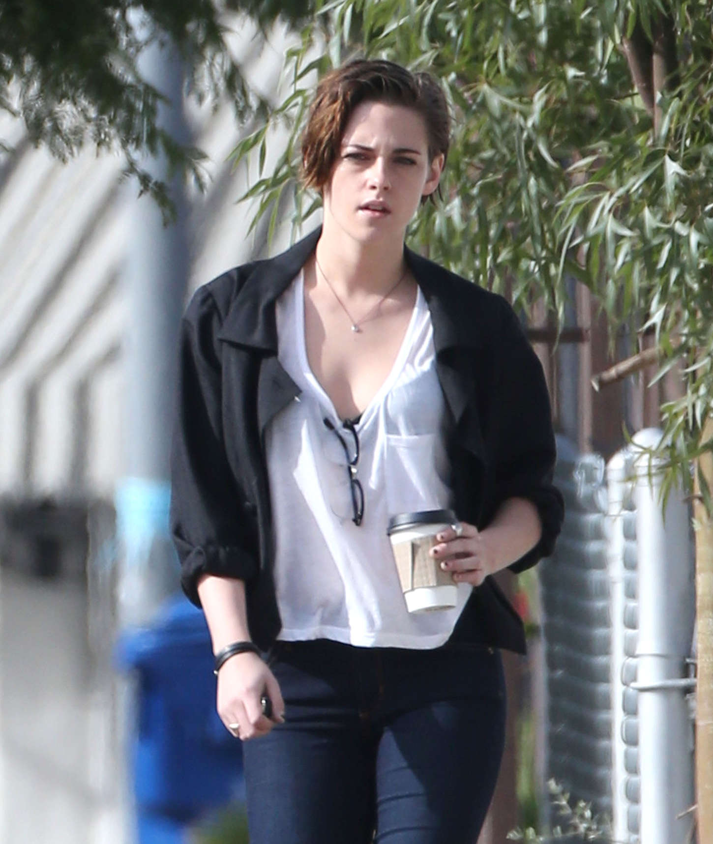 Kristen Stewart 2014 : Kristen Stewart in Skinny Jeans -23. 