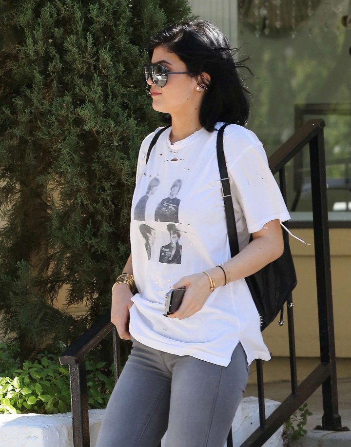 Kylie Jenner - out in Calabasas
