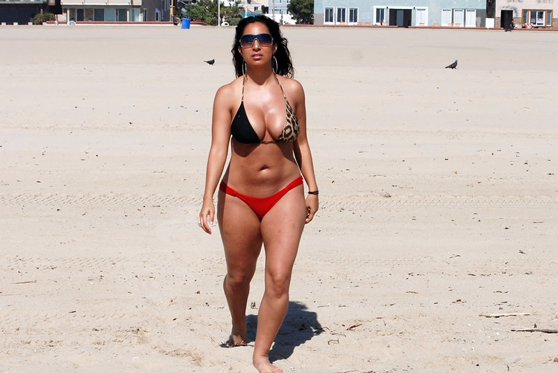 Liana Mendoza - Bikini Candids at Hermosa Beach. 