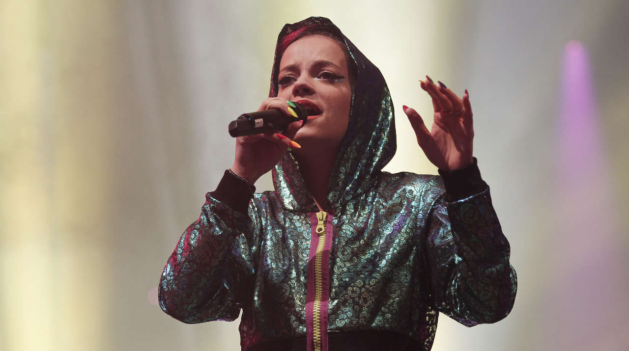 Lily Allen 2014 : Lily Allen – 2014 Indian Summer Festival in the Netherlands -03