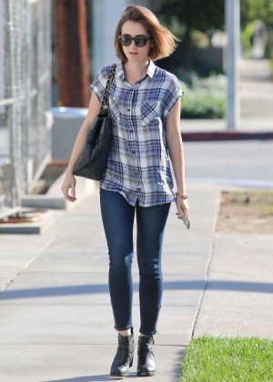 Lily Collins in Tight Jeans Arriving at Andy LeCompte Salon in LA
