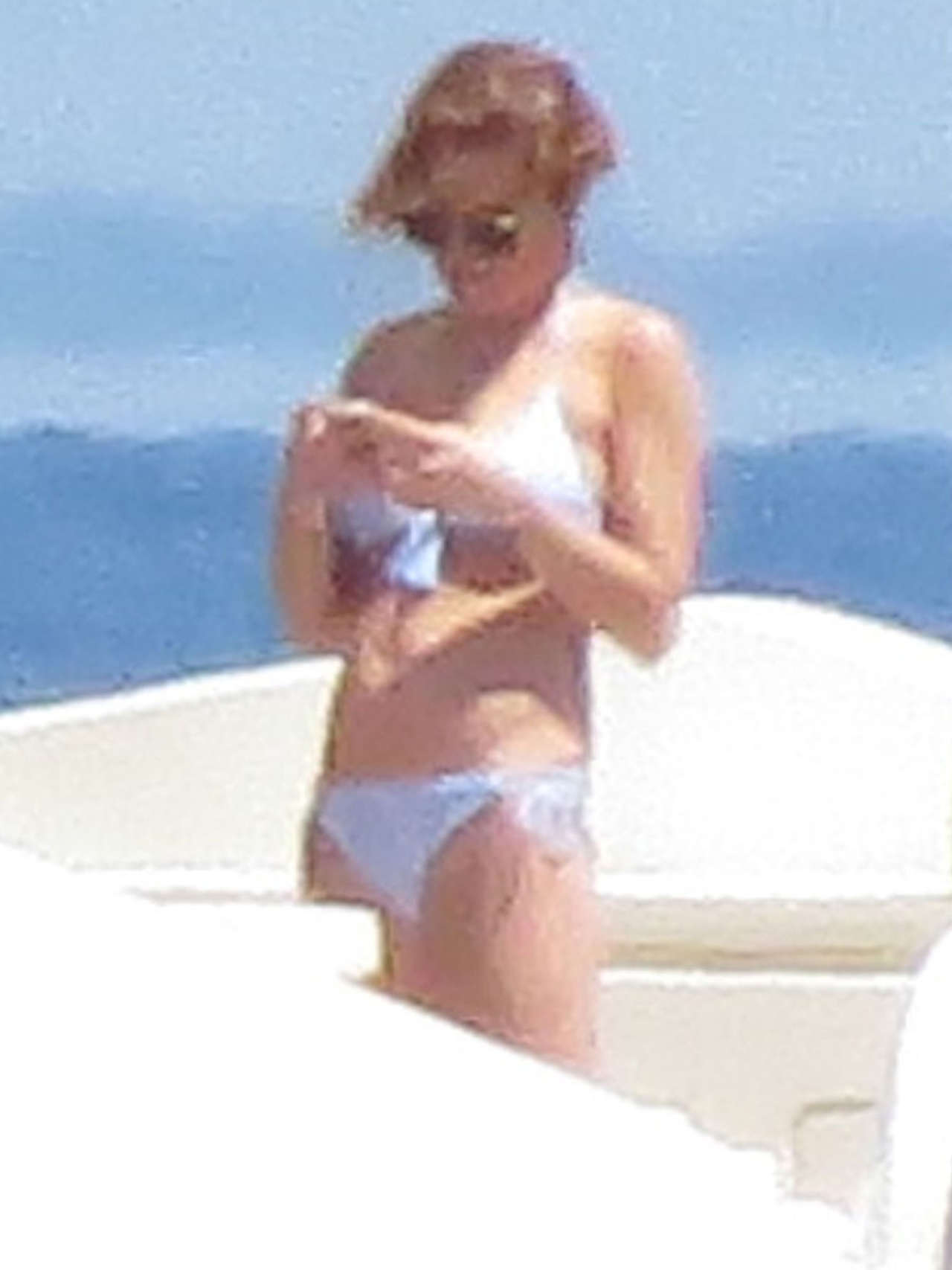 Lindsay Lohan 2014 : Lindsay Lohan Bikini Photos: 2014 Italy -16