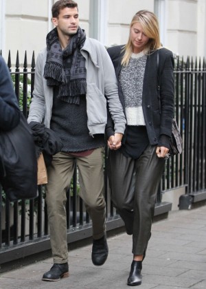 Maria Sharapova with boyfriend Shopping at Dover Street Market in London