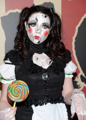 Michelle Trachtenberg - Heidi Klum's 15th Annual Halloween Party in NY