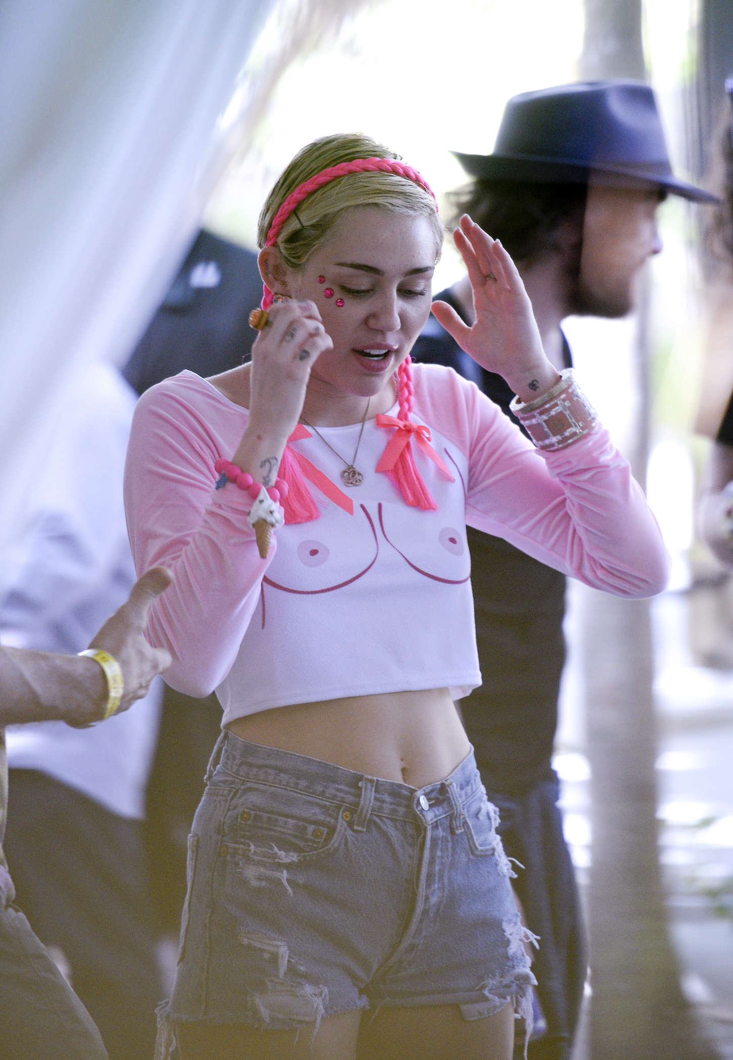 Miley Cyrus in Denim Shorts -08