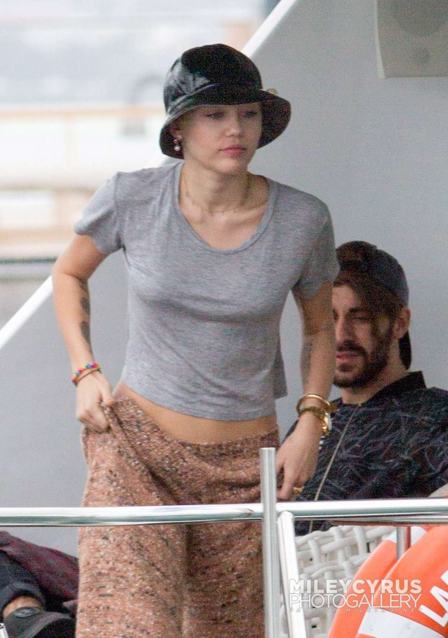 Miley Cyrus on a boat trip to Waiheke Island | GotCeleb