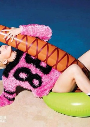 Miley Cyrus - V Magazine (Fall 2014)