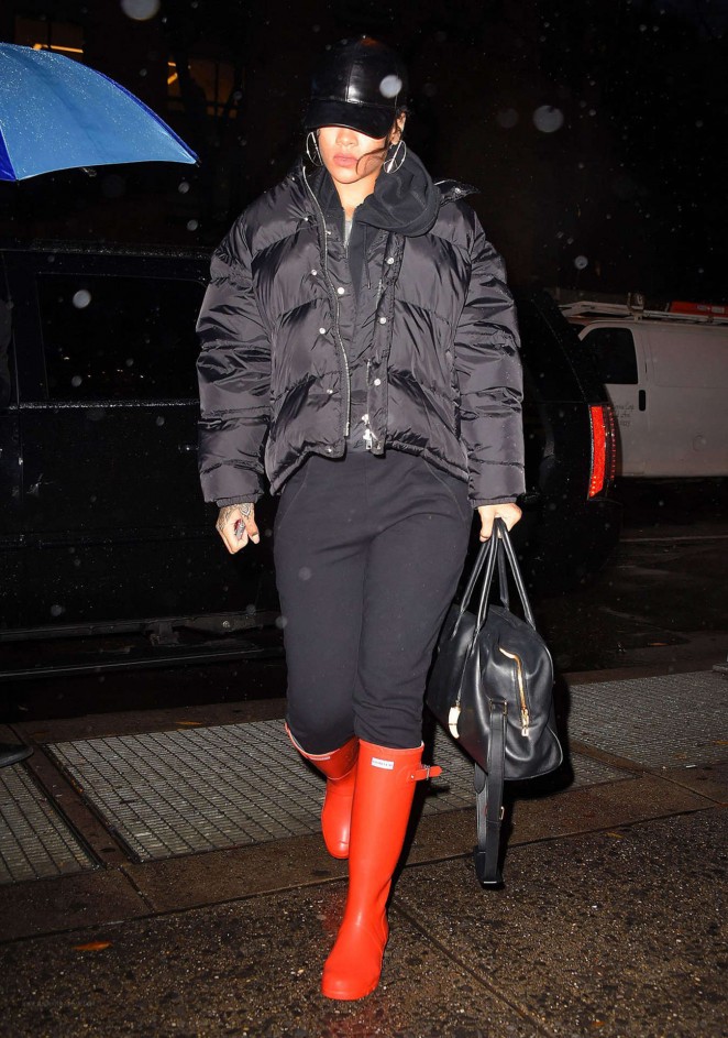Rihanna in Red Boots Leaves Recording Studio in NY