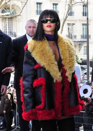 Rihanna – Miu Miu Fashion Show in Paris | GotCeleb