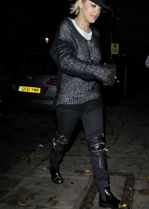 Rita Ora - Arrives at Her Home in London