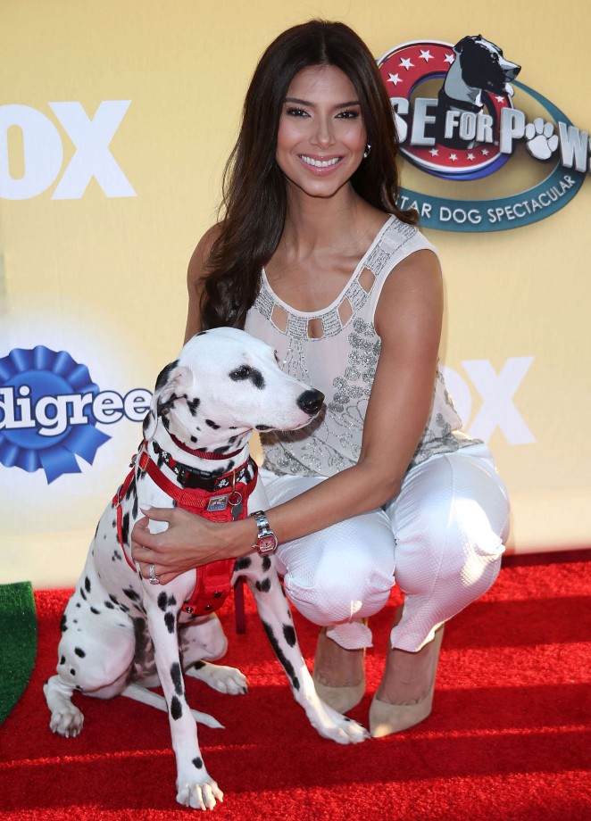 Roselyn Sanchez - FOX's Cause For Paws: An All-Star Dog Spectacular in Santa Monica