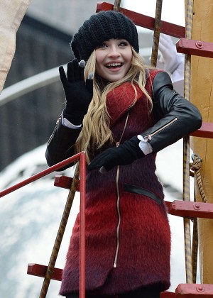 Sabrina Carpenter - 88th Annual Macy's Thanksgiving Day Parade in NYC
