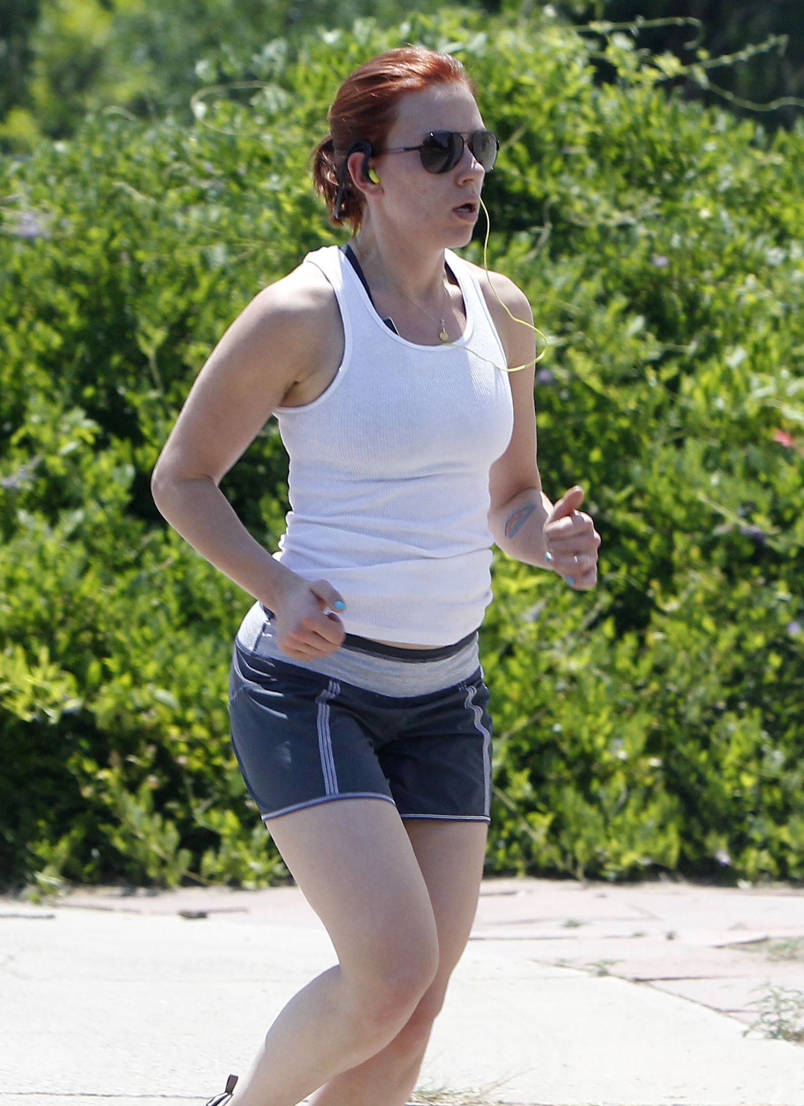 Scarlett Johansson - Jogging Candids in New Mexico-03 | GotCeleb