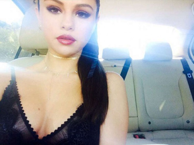 Selena Gomez - Instagram Pic