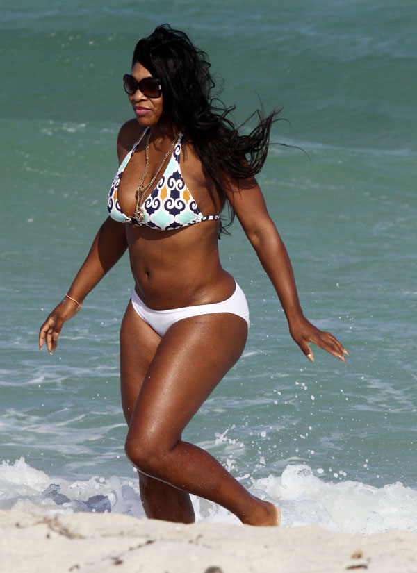 Serena williams new bikini pics 4
