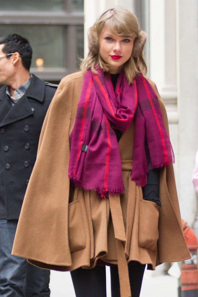Taylor Swift Steet Style - out and about in NYC