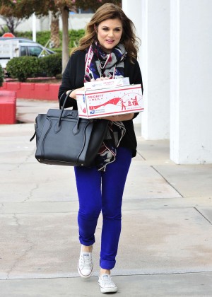 Tiffani Thiessen in jeans at Post Office in LA