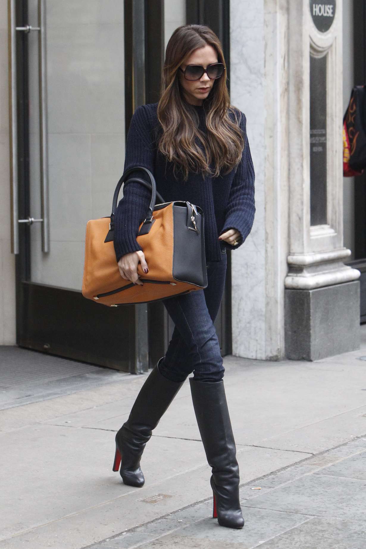 Victoria Beckham – In Jeans and Boots-02 – GotCeleb