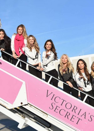 VS Angels - Departing For the London For 2014 Victoria's Secret Fashion Show