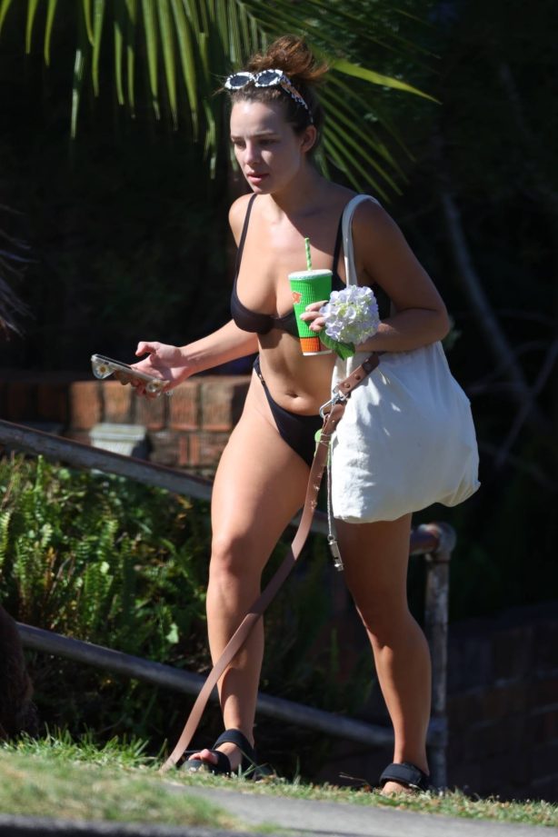 Abbie Chatfield - In a bikini in Bondi