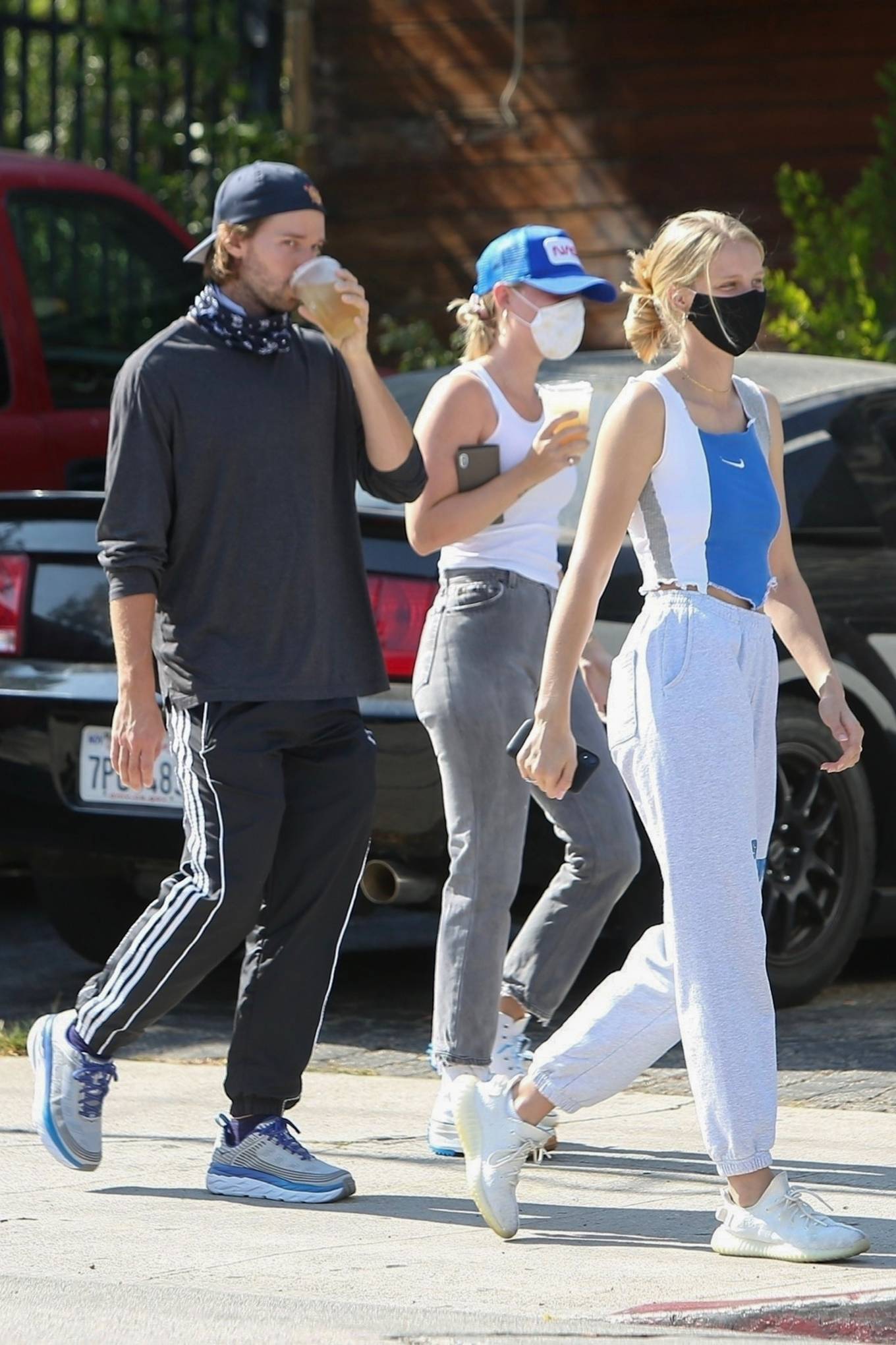 Abby Champion with Patrick Schwarzenegger – Shopping at Maxfield clothing store in West Hollywood