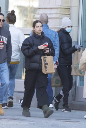 Addison Rae - Spotted shopping in Toronto