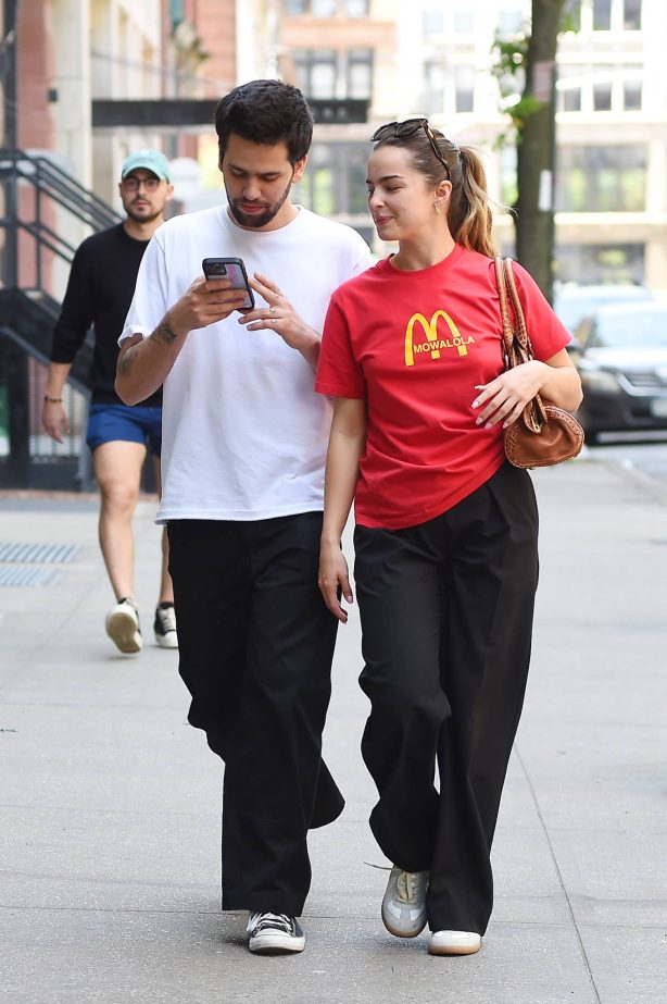 Addison Rae - With her boyfriend Omer Fedi step out in New York