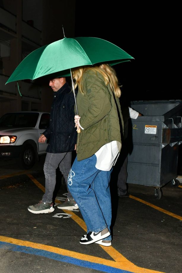 Adele - Seen after dinner with Rich Paul in Beverly Hills