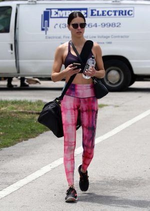 Adriana Lima in Pink Yoga Pants in Miami