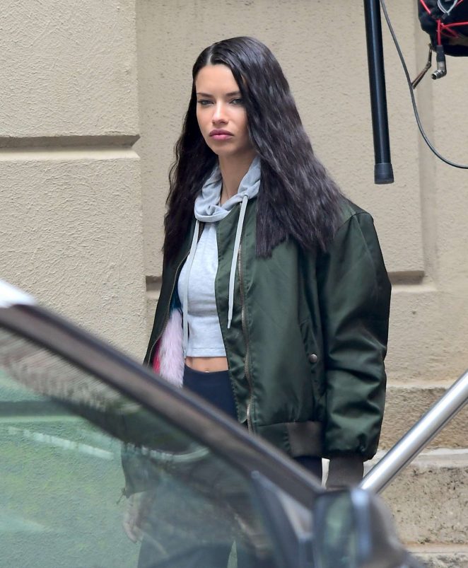 Adriana Lima Leaving Gleason’s Famous Boxing Gym in NY