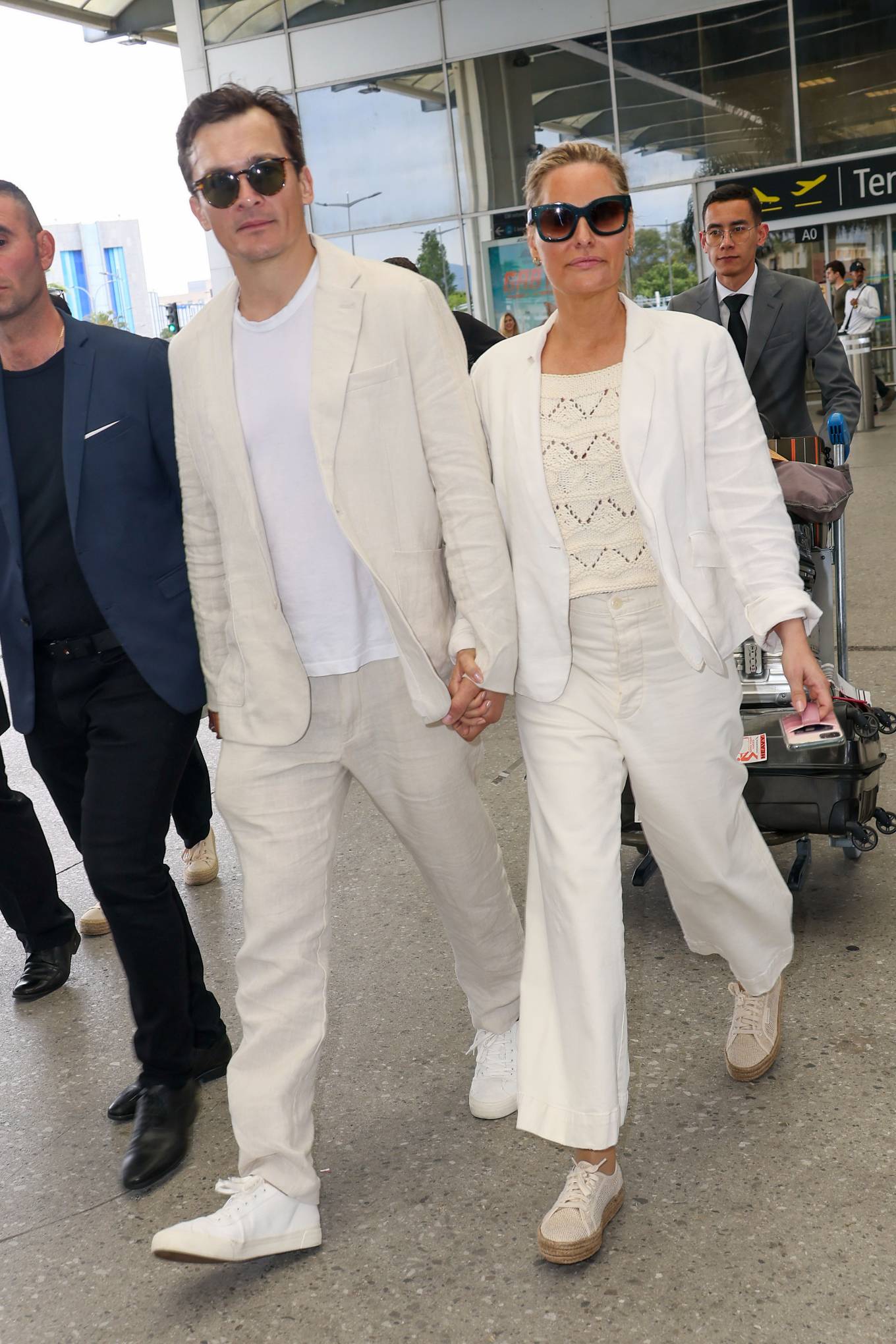 Aimee Mullins - Spotted at Nice Airport